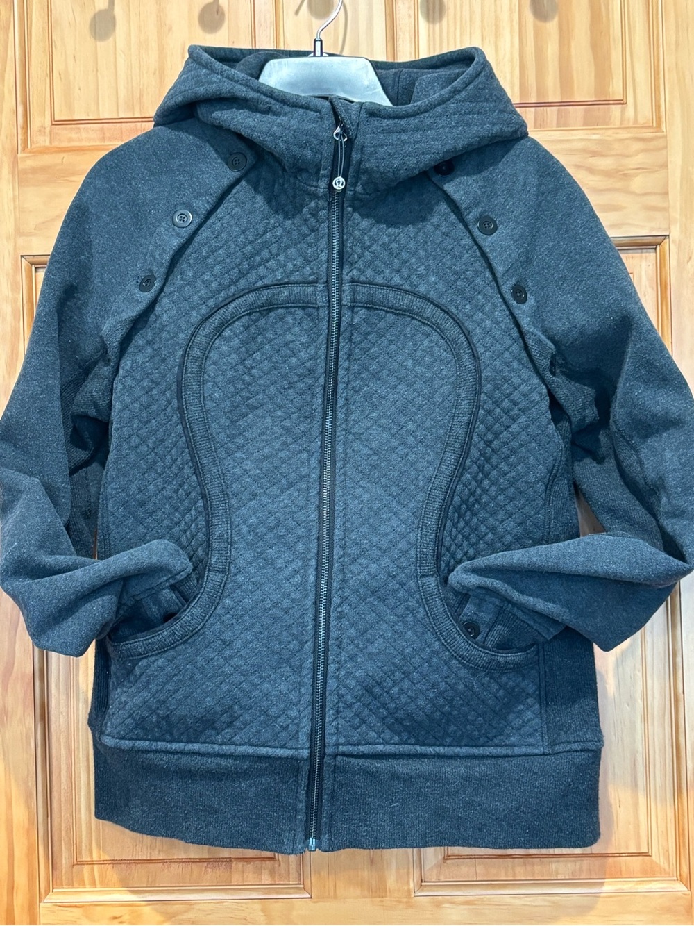 Lululemon Special Edition Quilted Hooded Convertible Jacket/Vest